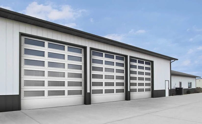 architectectural-series-flush-fullview-window-white-garage-door
